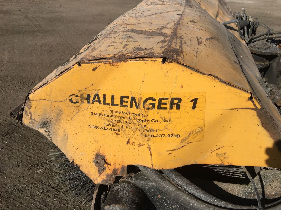 2010 KUBOTA MX4700F - Image 9